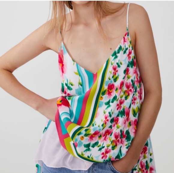 Zara Floral Asymmetrical Hem Spaghetti Strap Cami Blouse Size Small - Picture 2 of 11